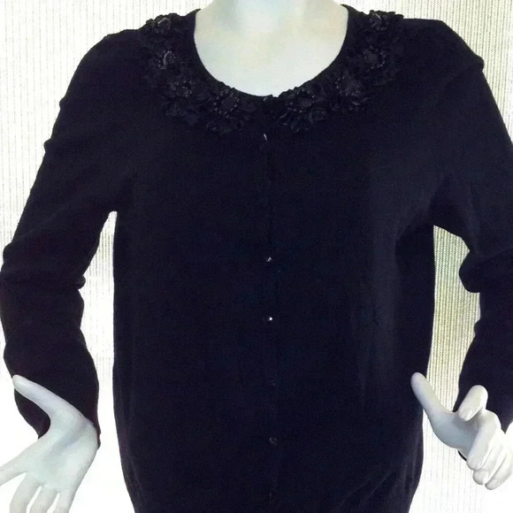 Debbie Morgan BLACK Embellished Cardigan - L.  Festive, Demure, Rosettes, Classy - Picture 1 of 6